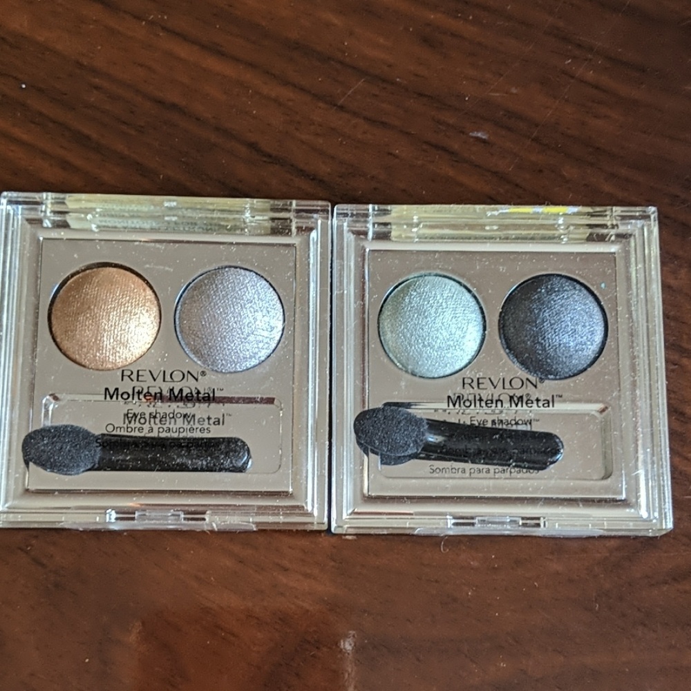 2 New Revlon Eyeshadow